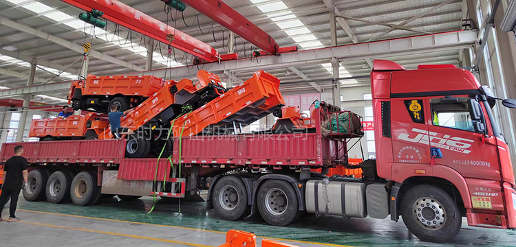 專業(yè)鑄就品質(zhì)！四臺礦安車經(jīng)典車型發(fā)貨湖北襄陽