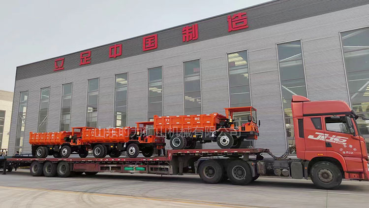 三臺(tái)載重10噸礦安車(chē)發(fā)貨江西某礦